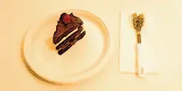 Glados_screens_cakeandutencil011.webp