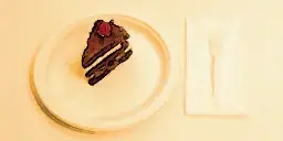 Glados_screens_cakeandutencil013.webp