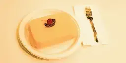 Glados_screens_confusedcake010.webp